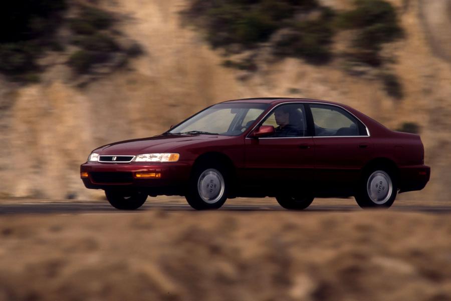  Honda Accord 1994 года  (US) (фото 6 из 19)